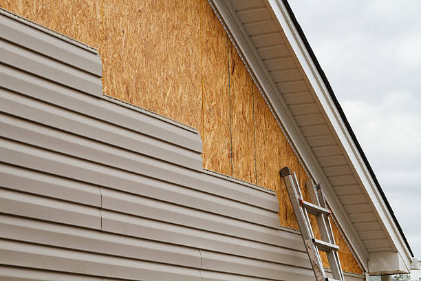 24/7 Emergency Vinyl Siding experts in Newtown, PA